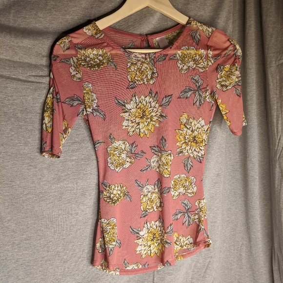 🌸 NOBO Floral Layering Blouse 💕 - Picture 1 of 3